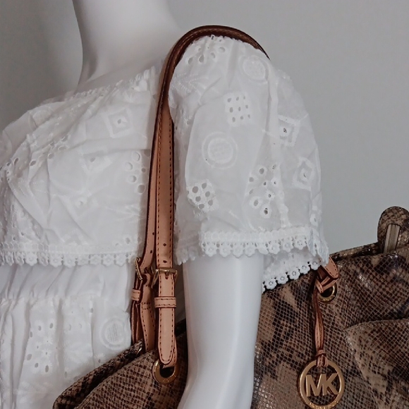 Michael Kors Tan Snake Print Tote Bag - Picture 15 of 16